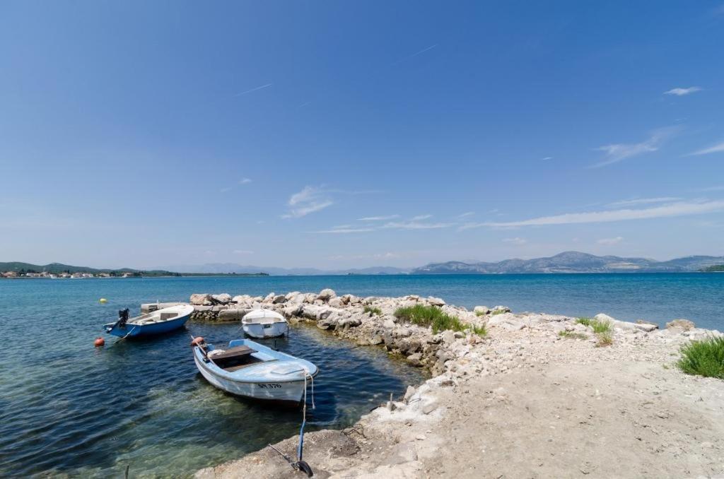 Apartments Gusti Drače Oda fotoğraf